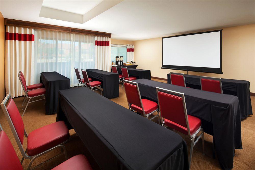 โฟร์ พอยต์ส บาย เชอราตัน ฟีนิกซ์ เซาธ์ เมานต์เทน Hotel ภายนอก รูปภาพ
